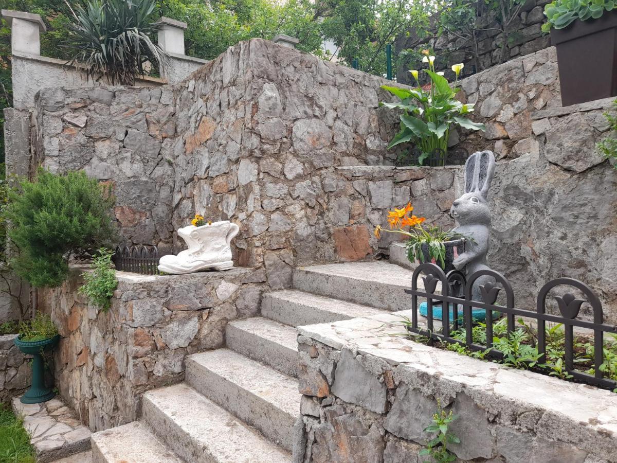 فندق Mini Garsonjera بودغوريتْسا المظهر الخارجي الصورة