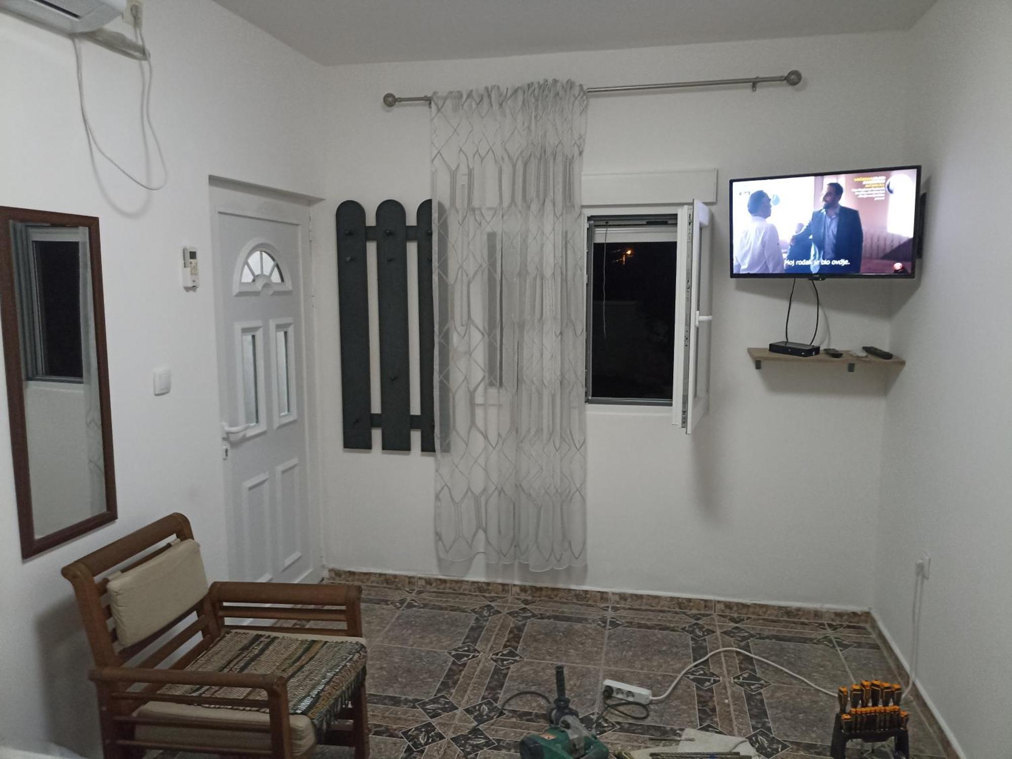 فندق Mini Garsonjera بودغوريتْسا المظهر الخارجي الصورة